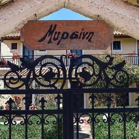 Mirsini Apartments Agios Georgios  Exteriör bild