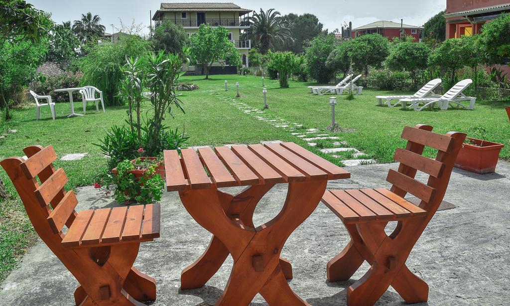 Mirsini Apartments Agios Georgios  Exteriör bild