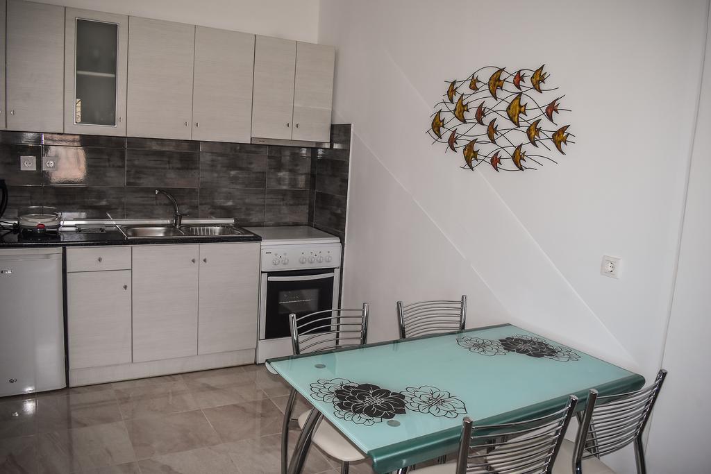 Mirsini Apartments Agios Georgios  Exteriör bild