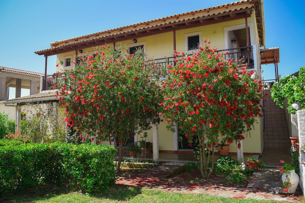 Mirsini Apartments Agios Georgios  Exteriör bild